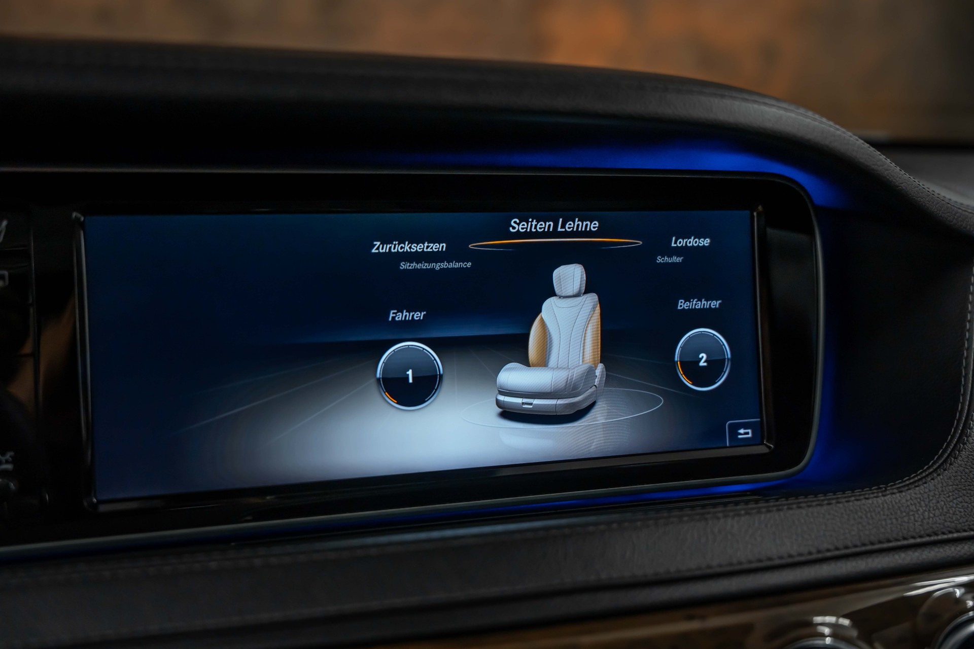 MERCEDES-BENZ S 63 AMG 4Matic Speedshift MCT *Nachtsicht*Panorama*Massage*Kühlschrank*-image-27