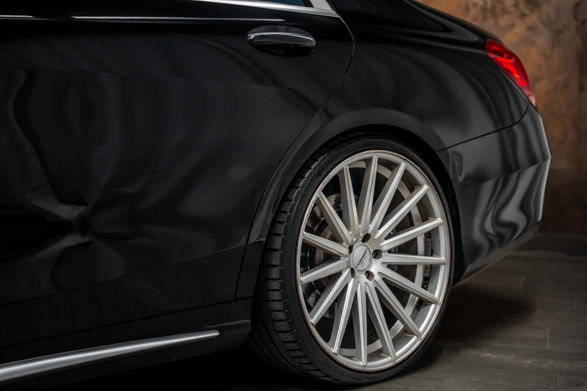 MERCEDES-BENZ S 63 AMG 4Matic Speedshift MCT *Nachtsicht*Panorama*Massage*Kühlschrank*-image-4