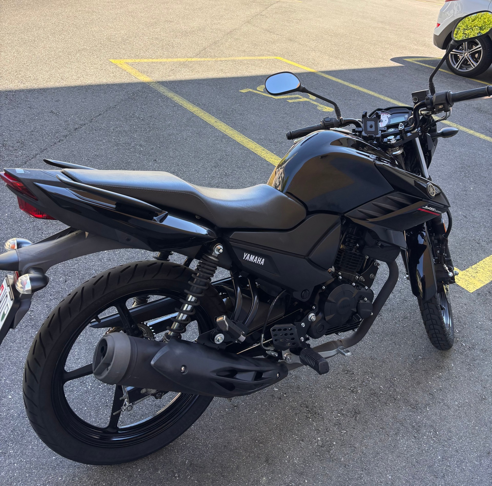 YAMAHA YS 125 UBS-image-1