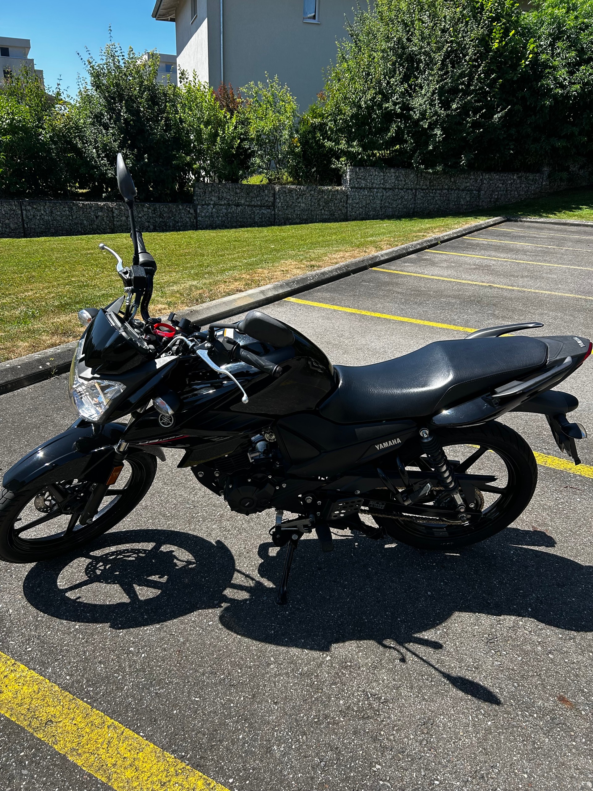 YAMAHA YS 125 UBS-image-4