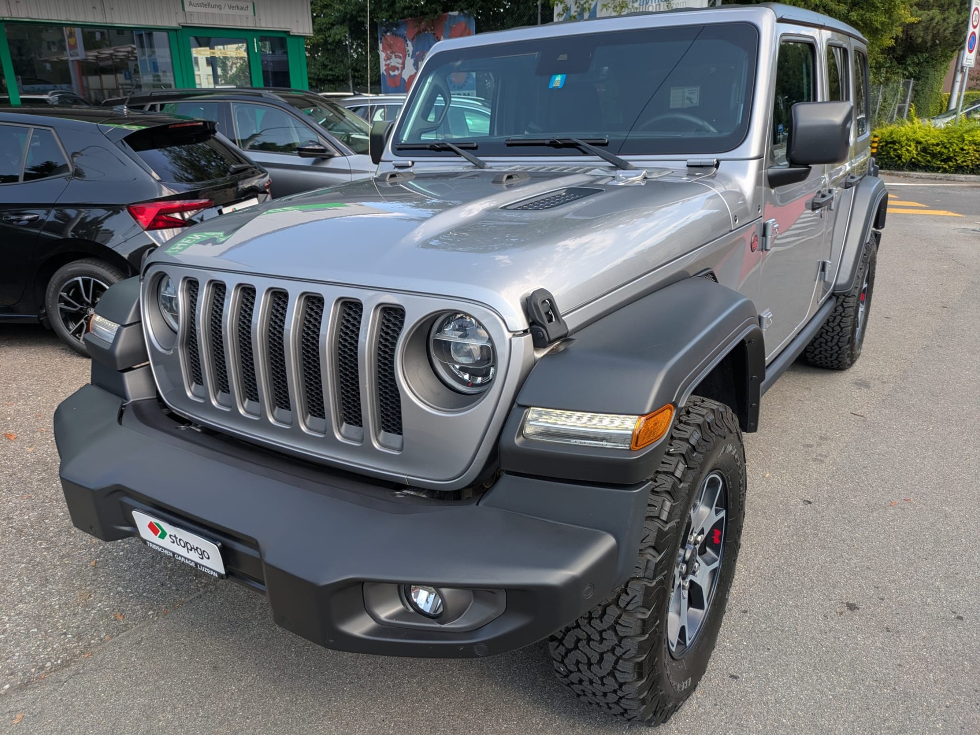 JEEP Wrangler 2.0 Unlimited Rubicon Automatic-showroom-element-2
