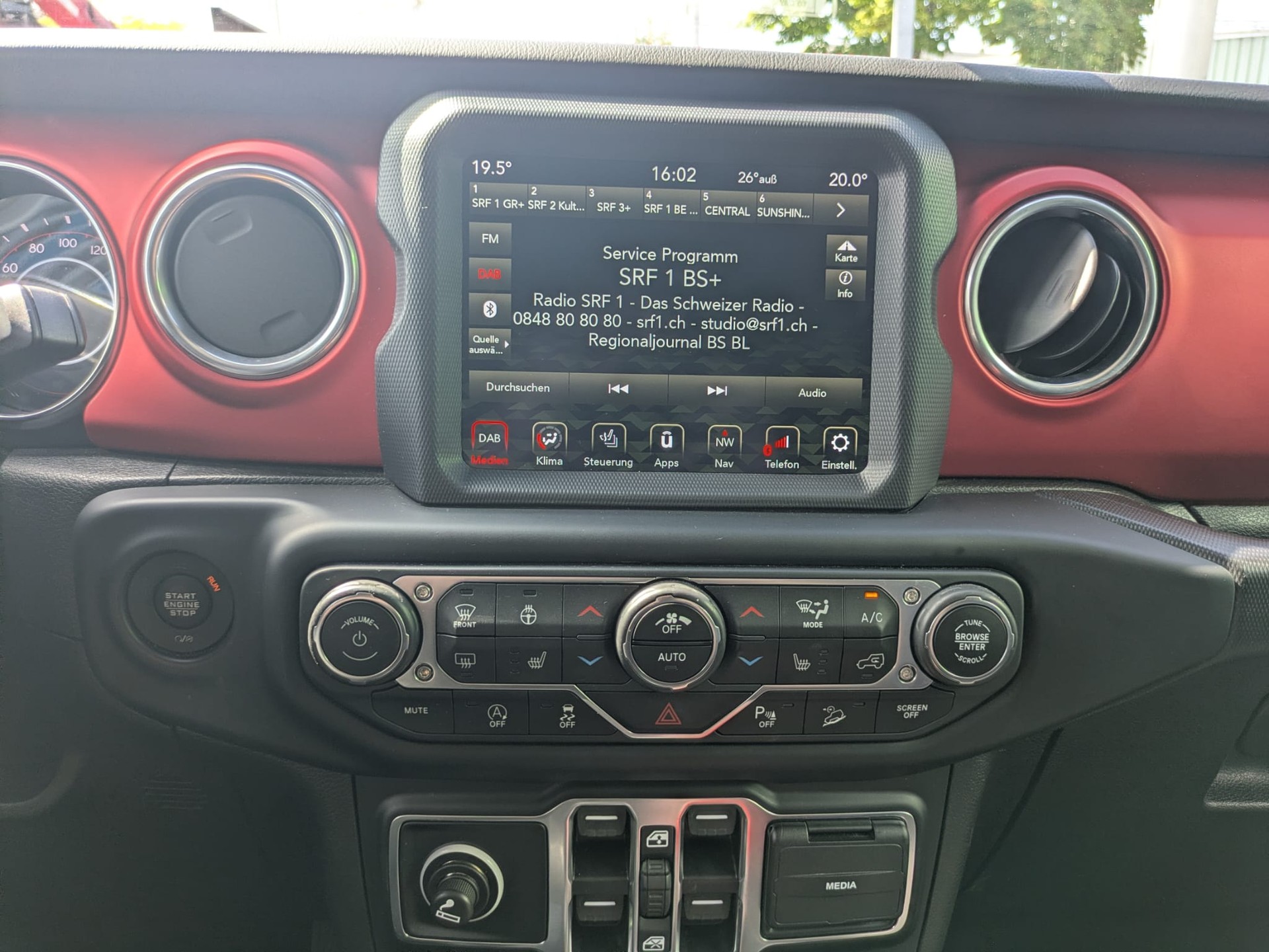 JEEP Wrangler 2.0 Unlimited Rubicon Automatic-image-21