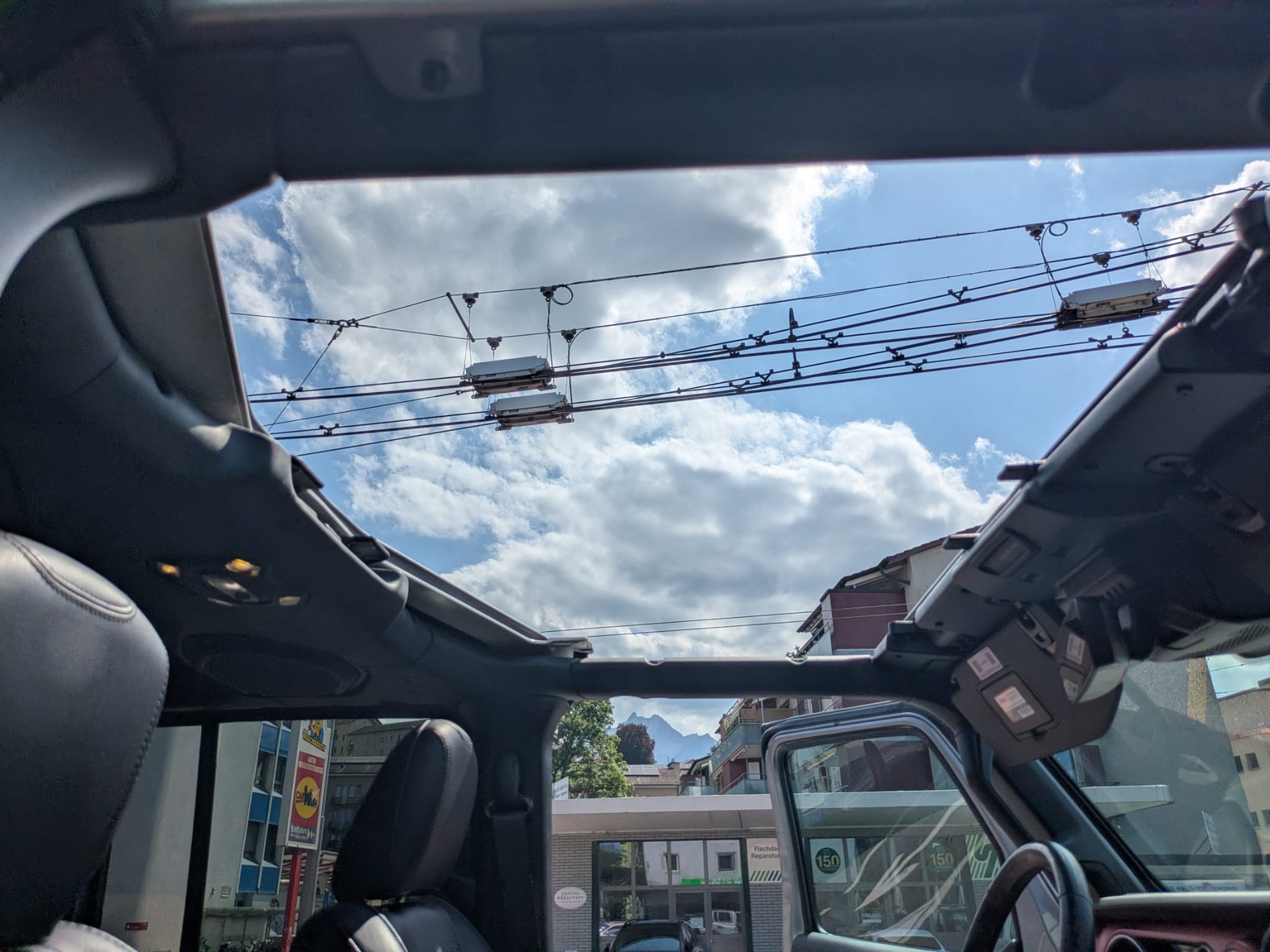 JEEP Wrangler 2.0 Unlimited Rubicon Automatic-image-25