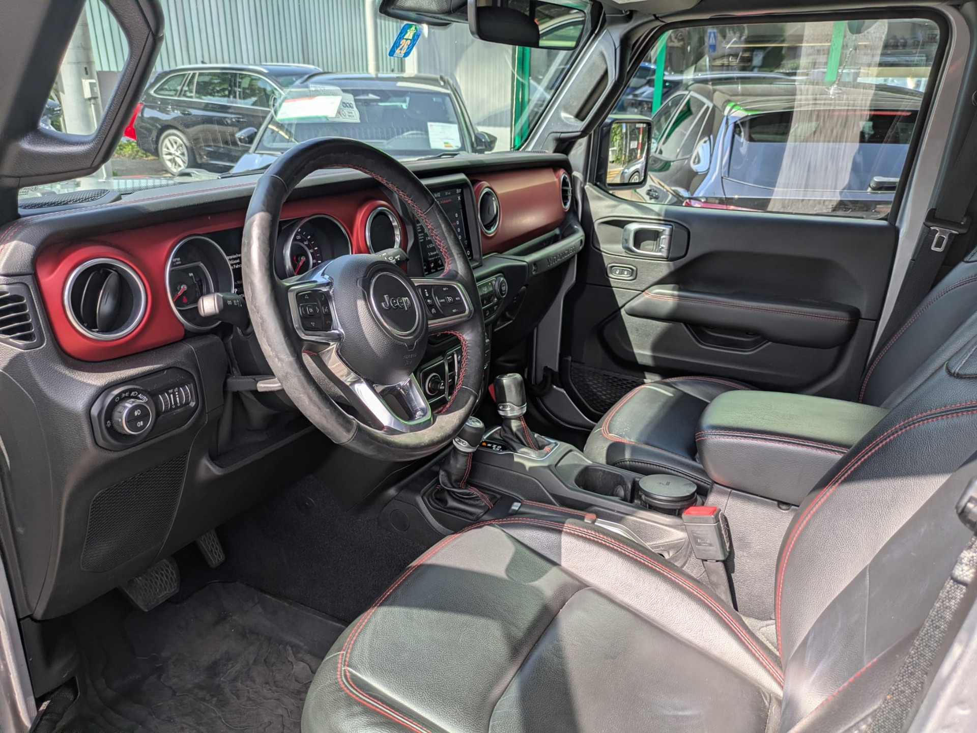 JEEP Wrangler 2.0 Unlimited Rubicon Automatic-image-14