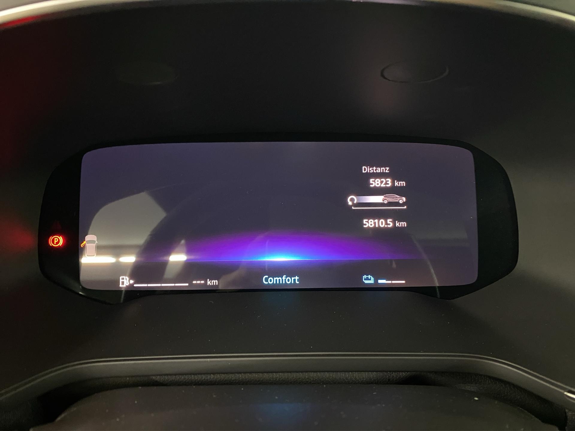 RENAULT Captur 1.6 E-Tech 145 Esprit Alpine DHT-image-11