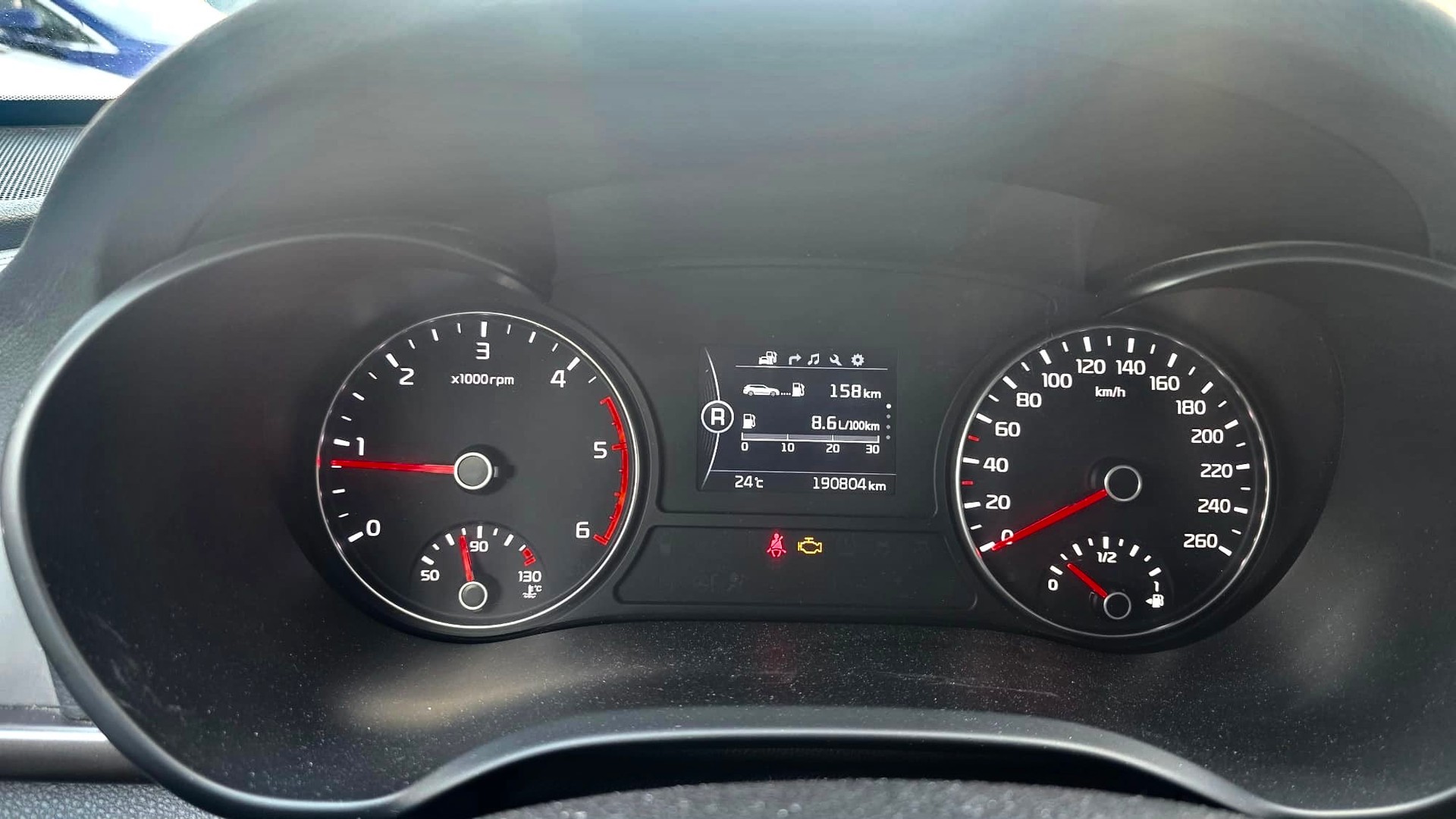 KIA Optima SW 1.7 CRDi Style DCT-image-13