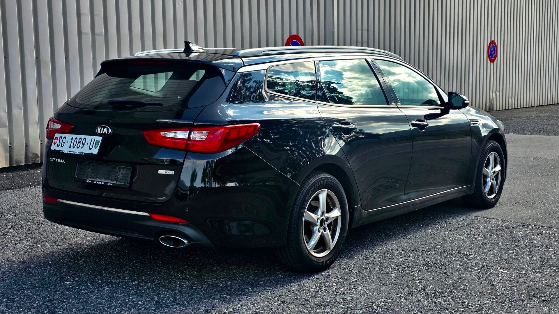 KIA Optima SW 1.7 CRDi Style DCT-image-5