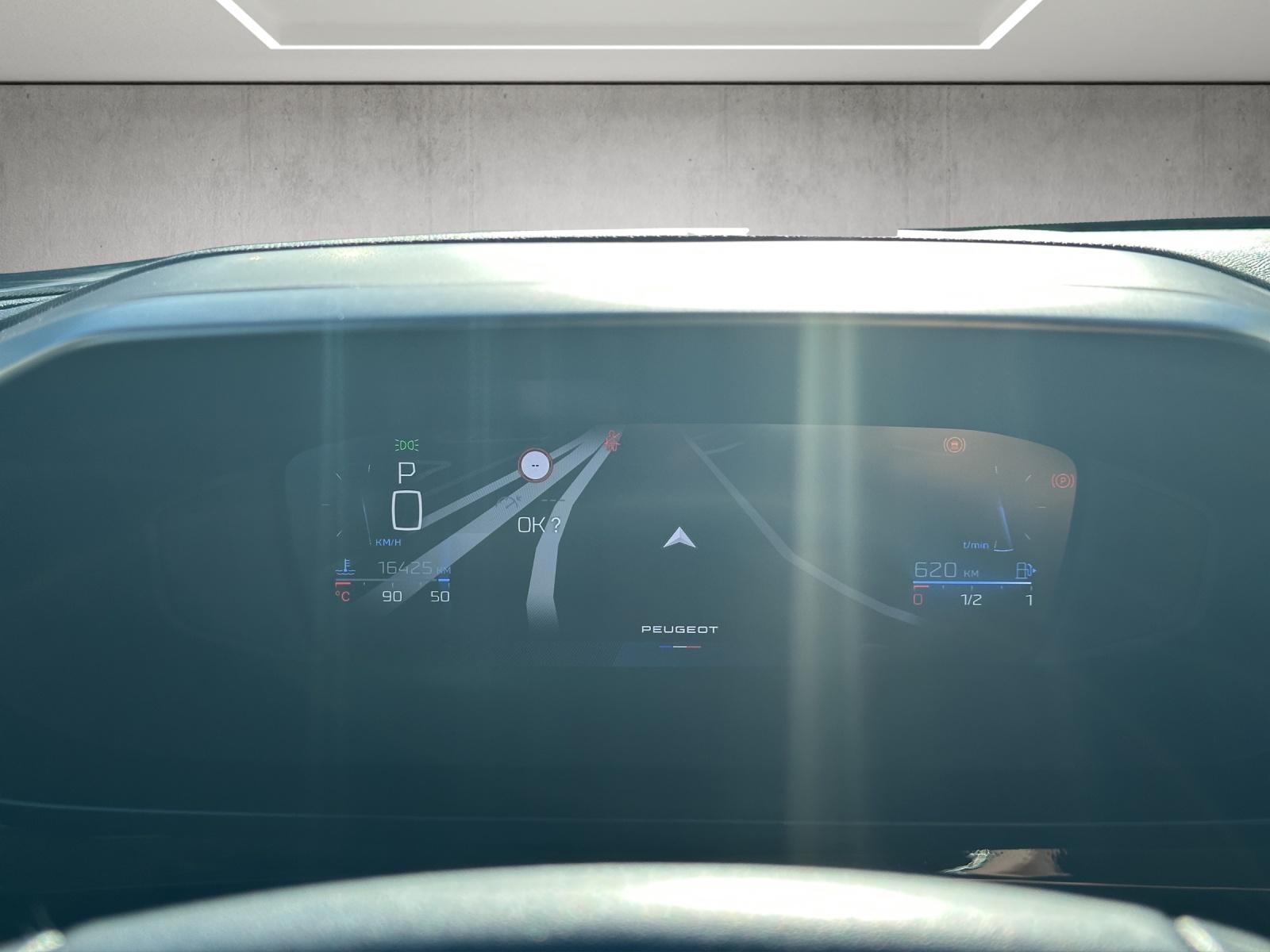 PEUGEOT 308 1.2 130 Allure-image-11