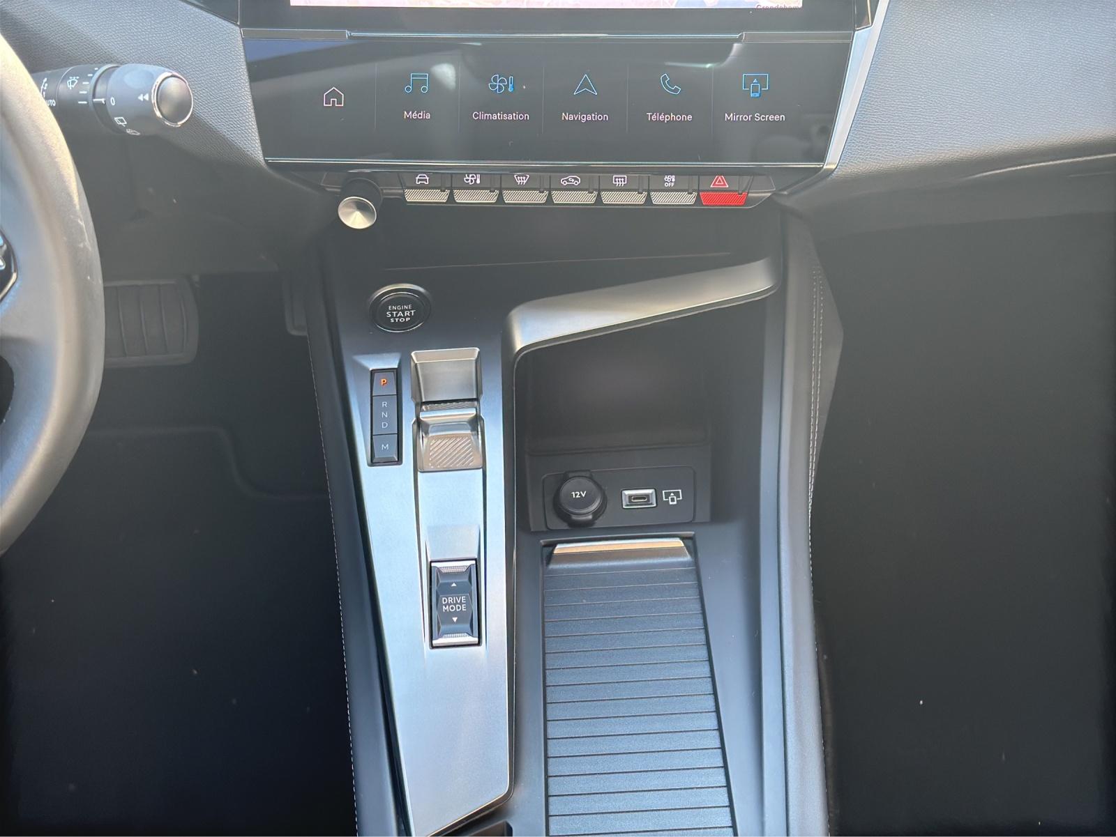 PEUGEOT 308 1.2 130 Allure-image-14