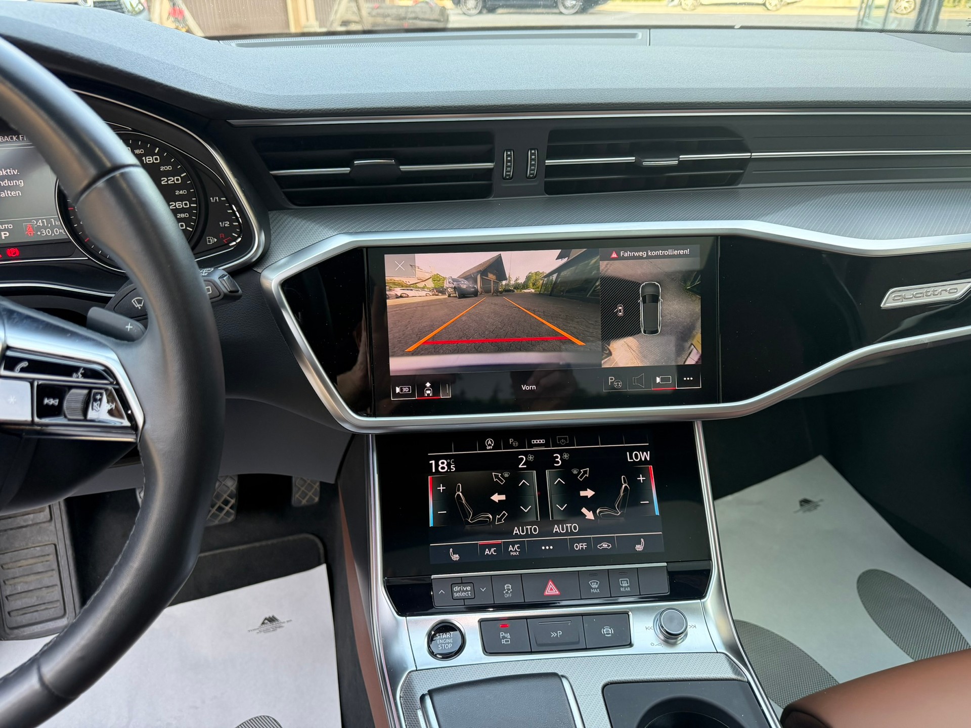 AUDI A6 Avant 40 TDI Sport Attraction quattro S-tronic-image-10
