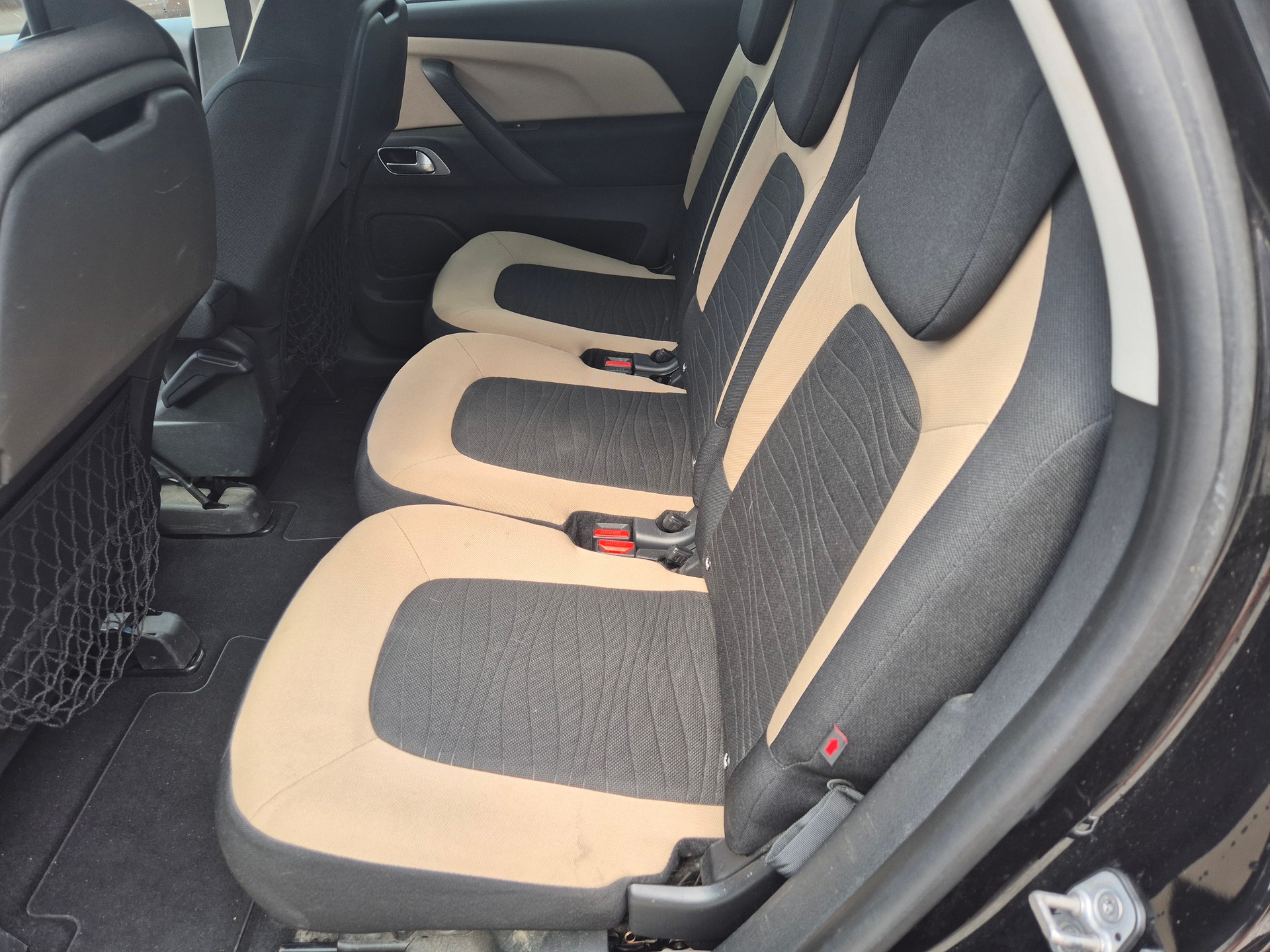 CITROEN C4 Picasso 1.6 e-HDi Séduction ETG6-image-10