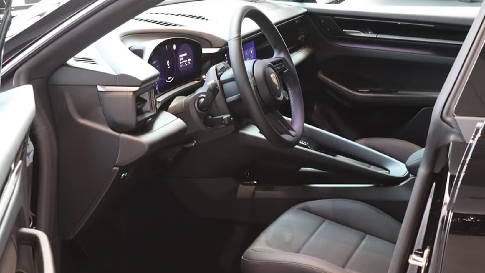 PORSCHE Macan 100kWh-image-3
