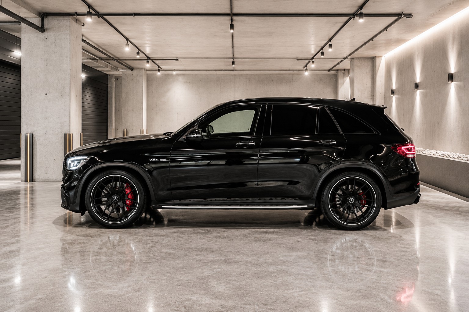 MERCEDES-BENZ GLC 63 S AMG 4m+-image-1