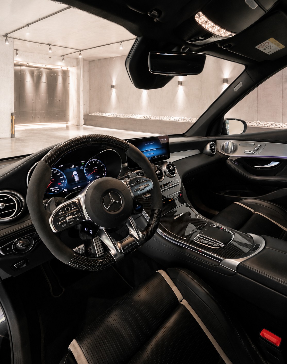 MERCEDES-BENZ GLC 63 S AMG 4m+-image-5