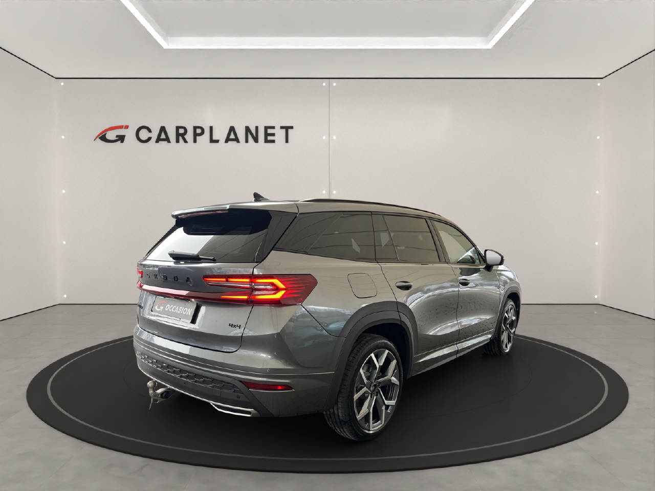 SKODA Kodiaq 2.0 TDI Sportline 4x4 DSG-Automat-image-6