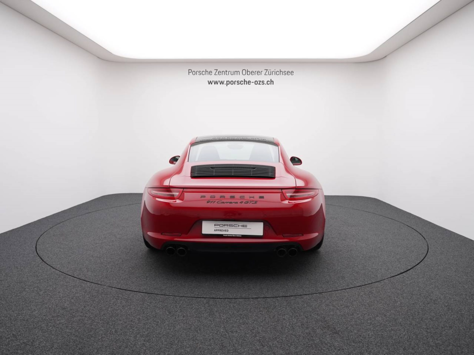 PORSCHE 911 Carrera 4 GTS-image-5