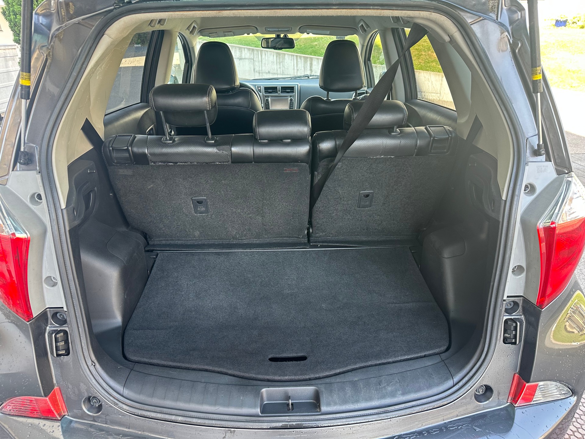 TOYOTA Verso-S 1.33 Linea Terra Multidrive S-image-9