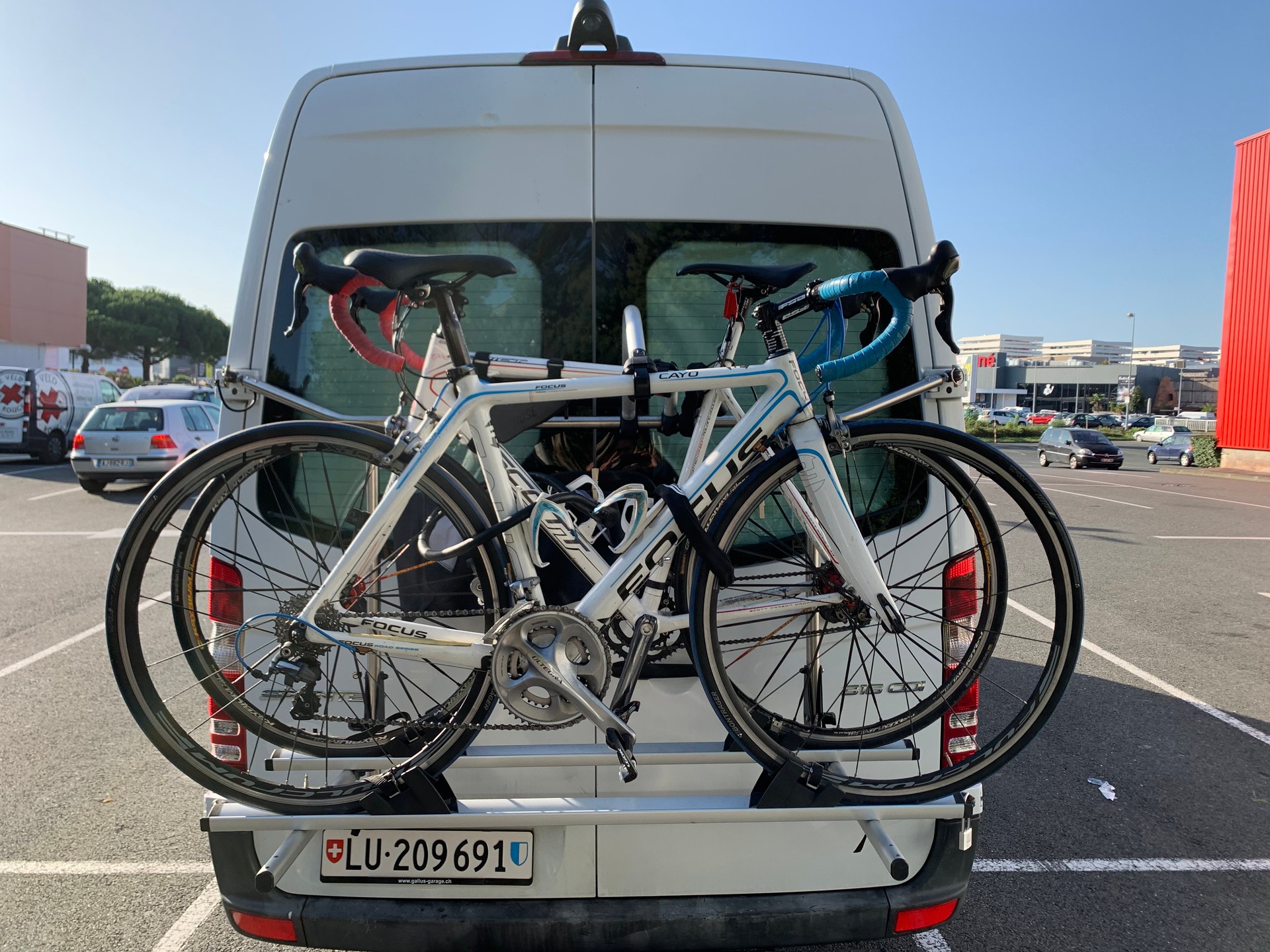 MERCEDES-BENZ Sprinter-image-4