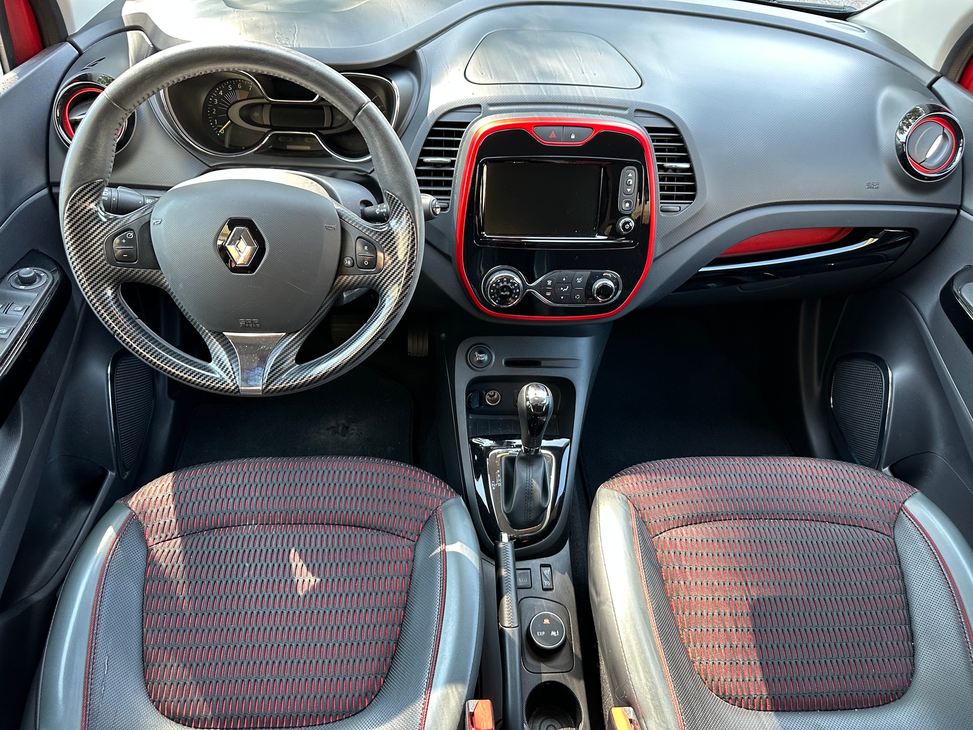 RENAULT Captur 1.2 T 16V Dynamique EDC-image-8