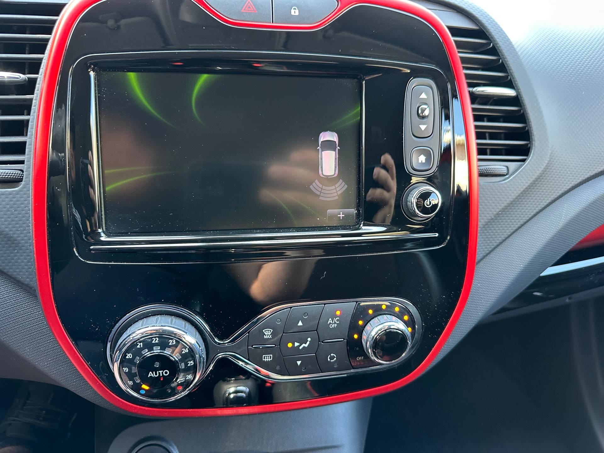 RENAULT Captur 1.2 T 16V Dynamique EDC-image-11