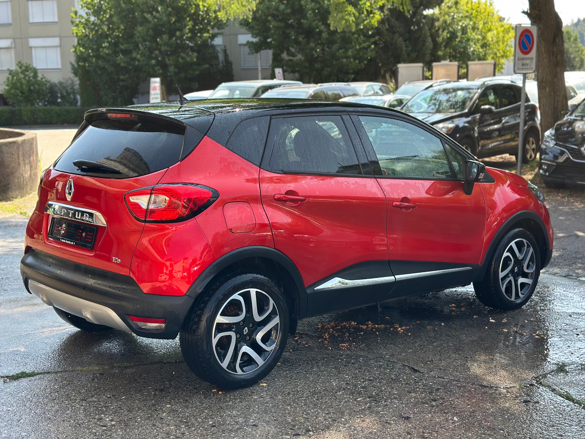 RENAULT Captur 1.2 T 16V Dynamique EDC-image-2