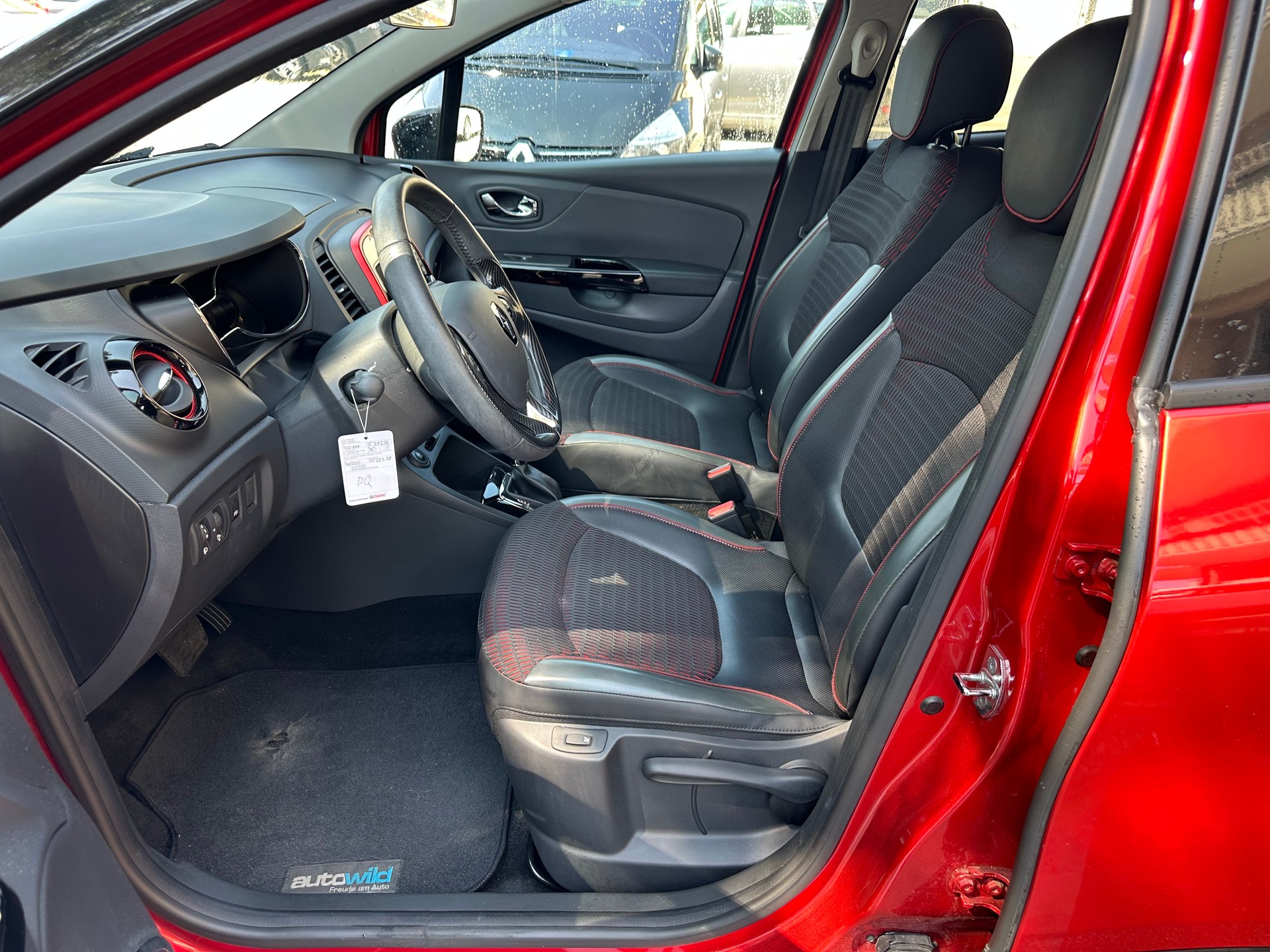 RENAULT Captur 1.2 T 16V Dynamique EDC-image-9