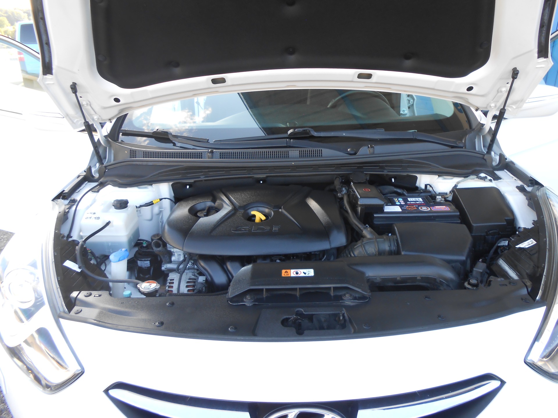 HYUNDAI i40 Wagon 2.0 GDi Prenium-image-15