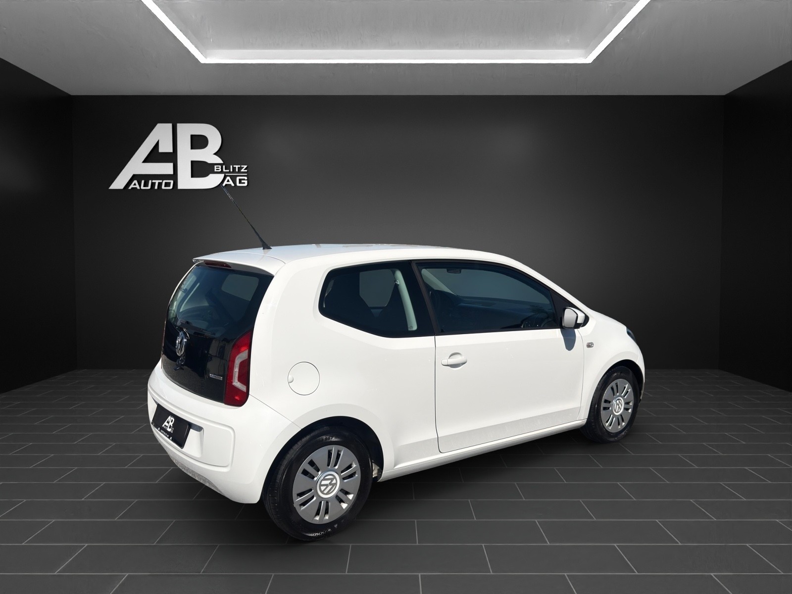 VW Up 1.0 BMT move up-image-4