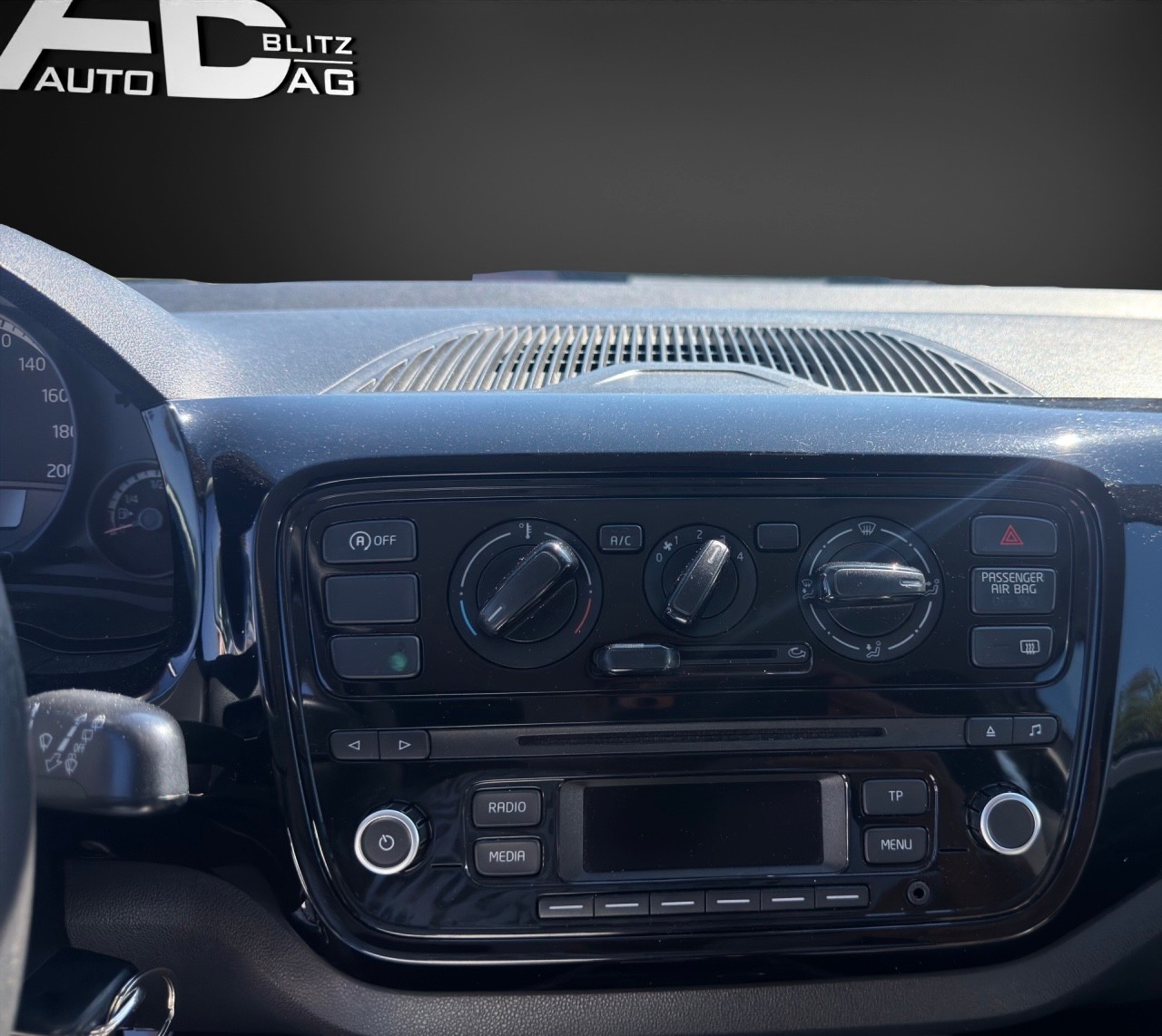 VW Up 1.0 BMT move up-image-10