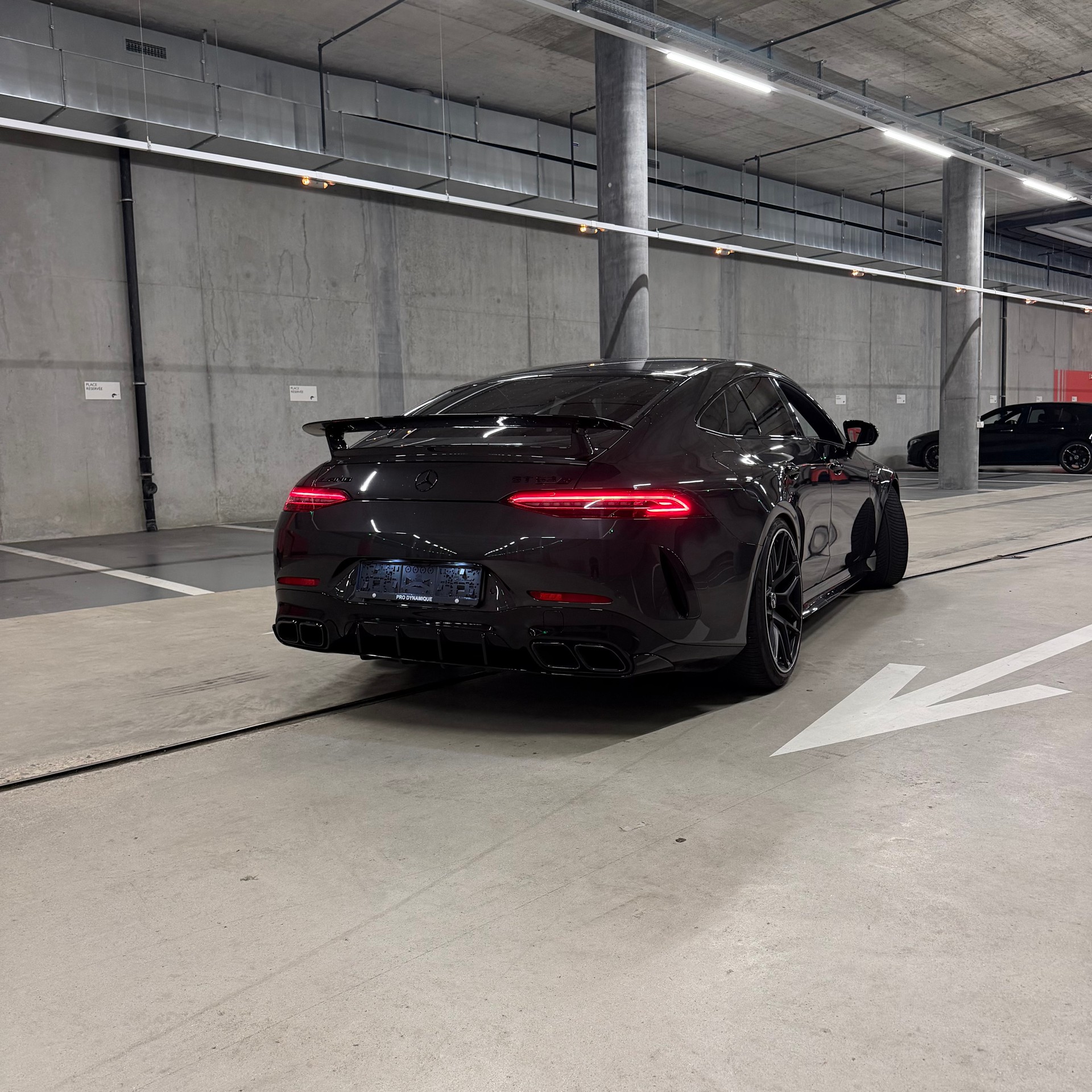 MERCEDES-BENZ AMG GT 4 63 S 4Matic+ Speedshift MCT-showroom-element-3