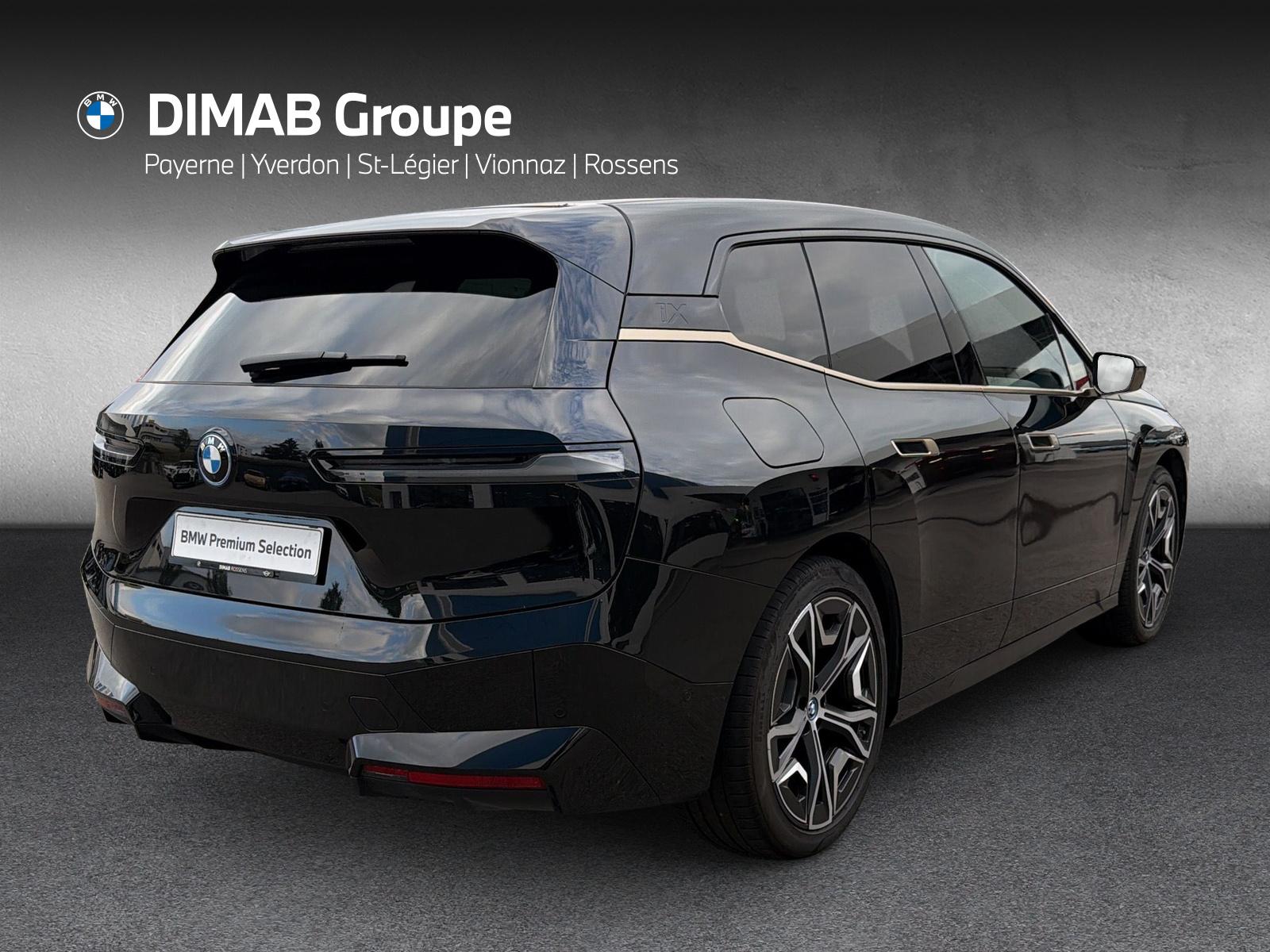 BMW iX xDrive40 M Sport Pro (CH) ** Action de Leasing à 0.9% ** 📍-image-4