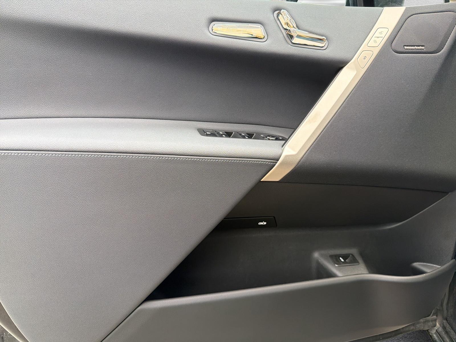 BMW iX xDrive40 M Sport Pro (CH) ** Action de Leasing à 0.9% ** 📍-image-21