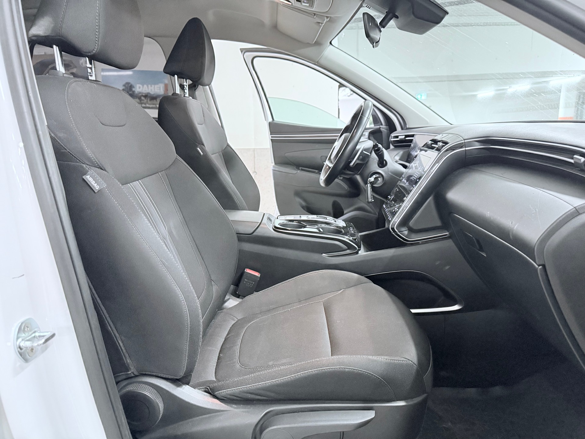 HYUNDAI Tucson 1.6 TGDI HEV Origo 4WD-image-11