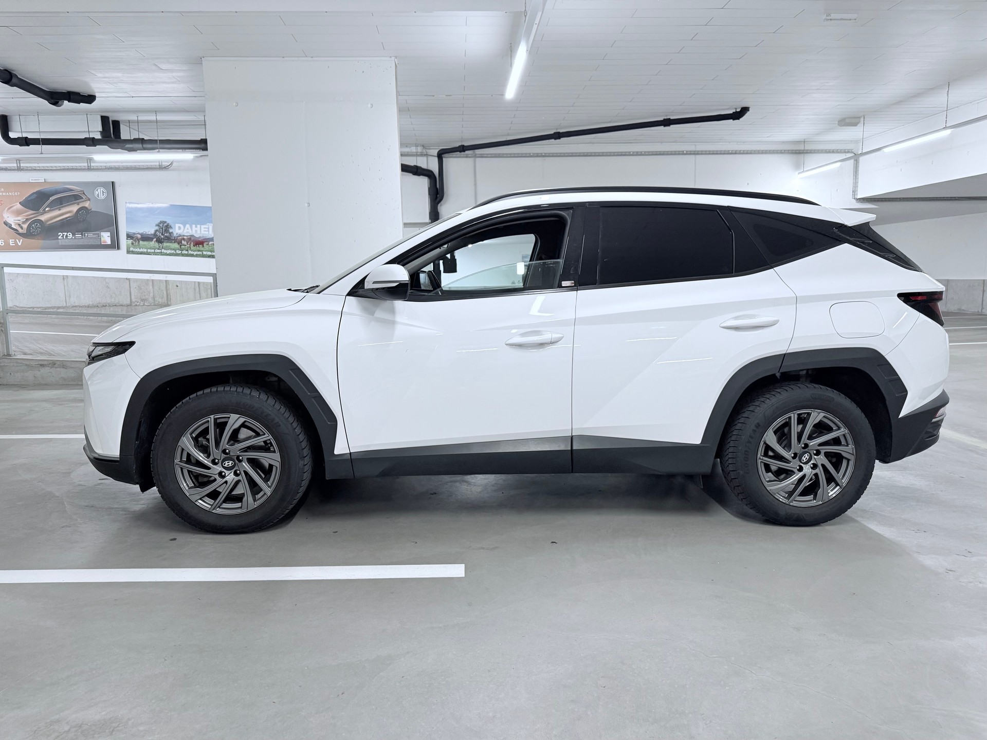 HYUNDAI Tucson 1.6 TGDI HEV Origo 4WD-image-4