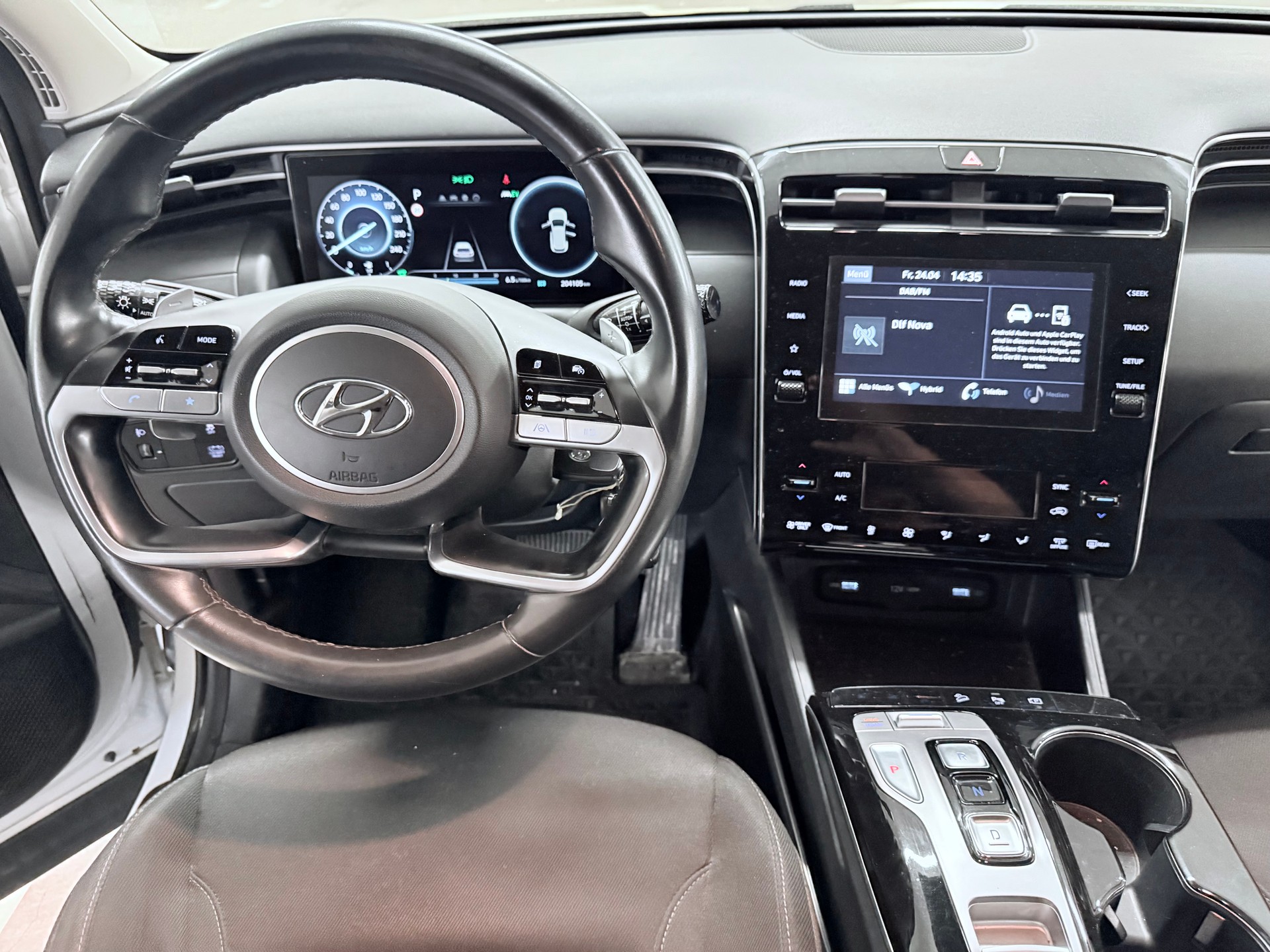 HYUNDAI Tucson 1.6 TGDI HEV Origo 4WD-image-9