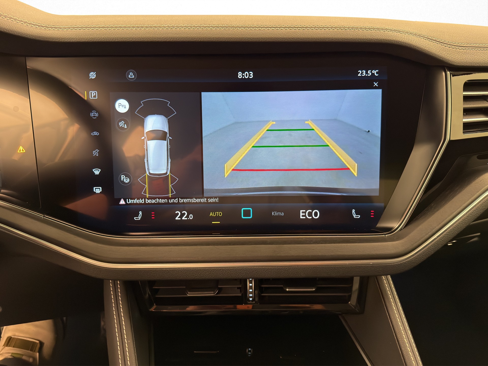 VW Touareg 3.0 V6 TDI 4Motion-image-10