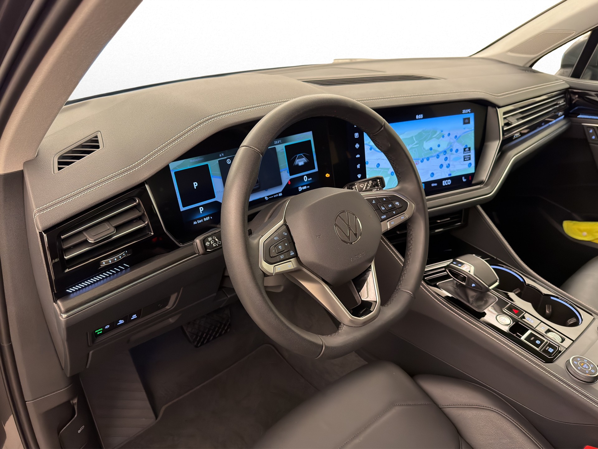 VW Touareg 3.0 V6 TDI 4Motion-image-13