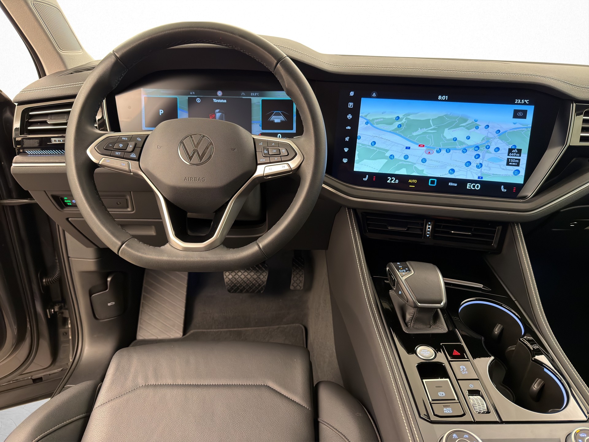 VW Touareg 3.0 V6 TDI 4Motion-image-8