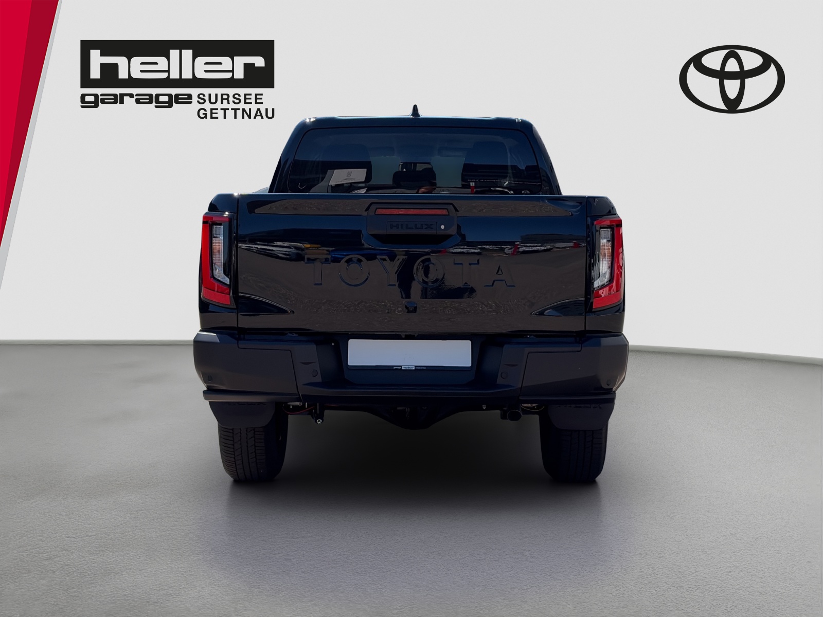 TOYOTA Hilux Double Cab.-Pick-up 2.8 D-4D MHEV 204 Advanced-showroom-element-3