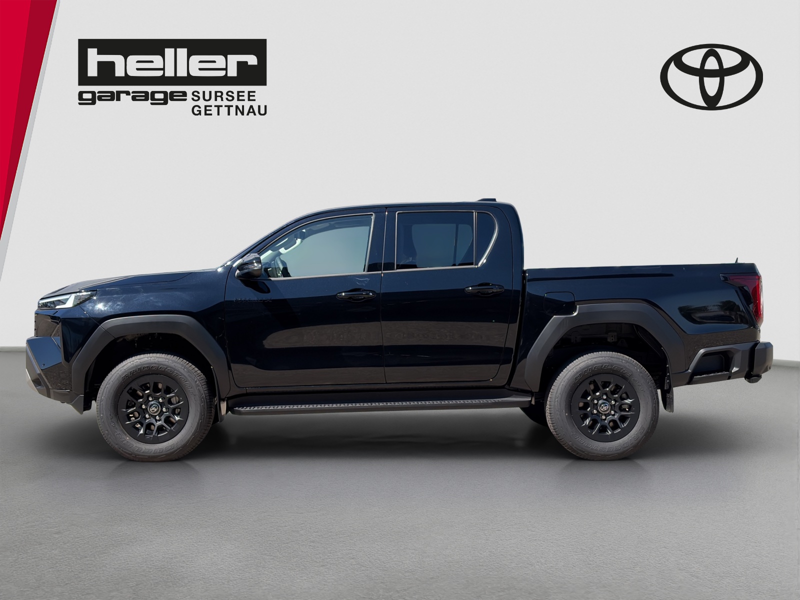 TOYOTA Hilux Double Cab.-Pick-up 2.8 D-4D MHEV 204 Advanced-showroom-element-1