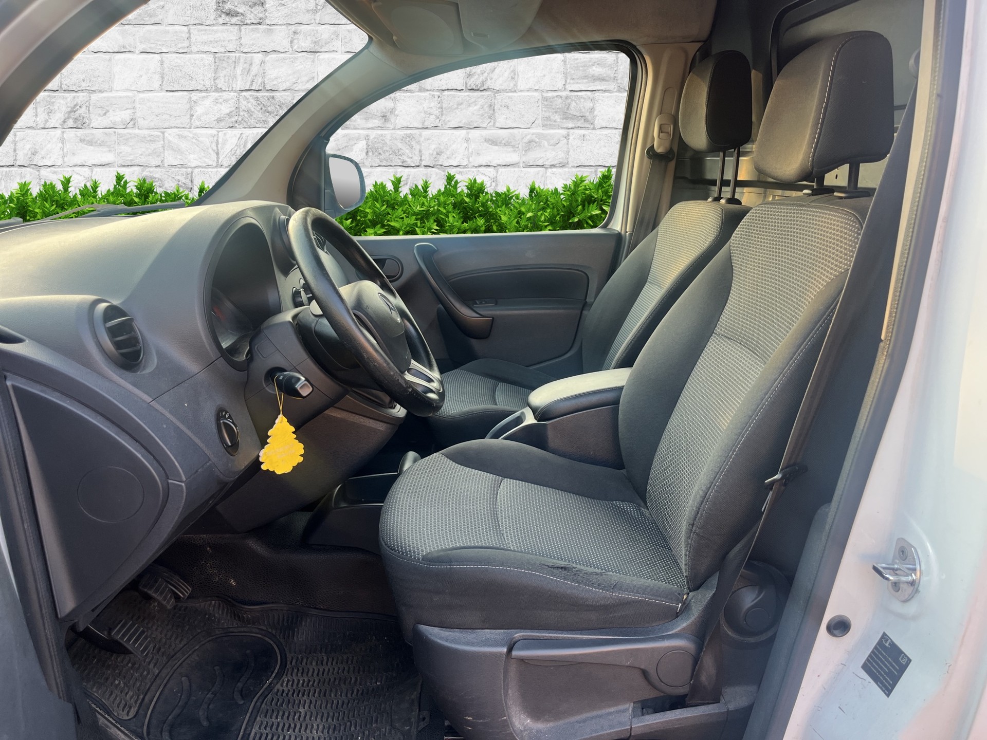 MERCEDES-BENZ Citan 109 CDI EL Euro 5-image-9