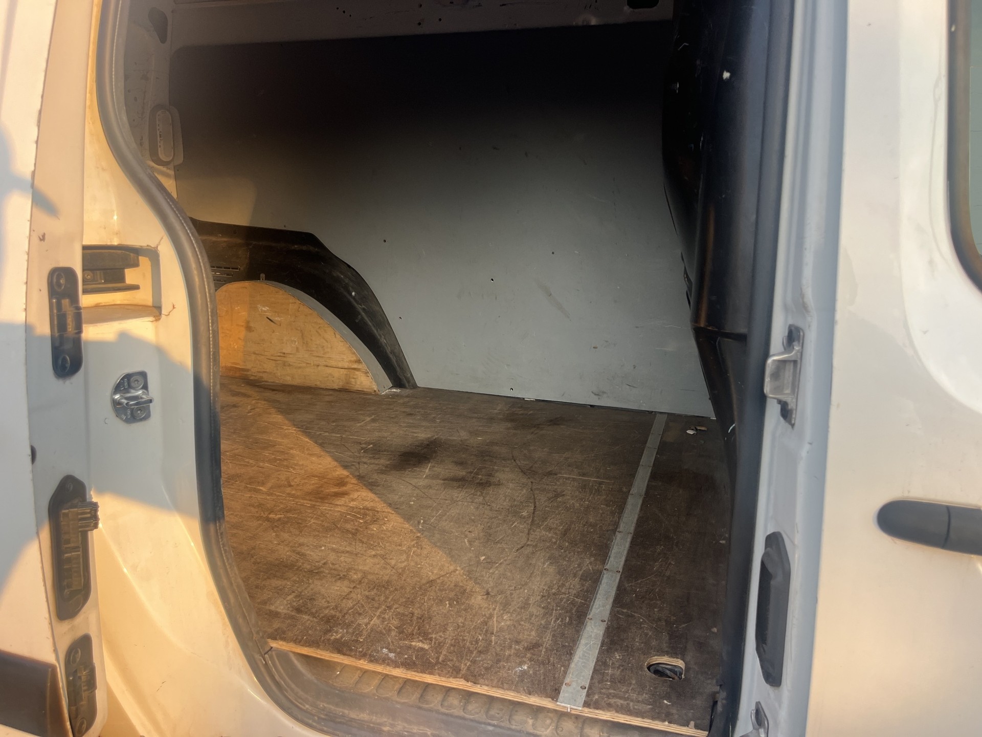 MERCEDES-BENZ Citan 109 CDI EL Euro 5-image-11