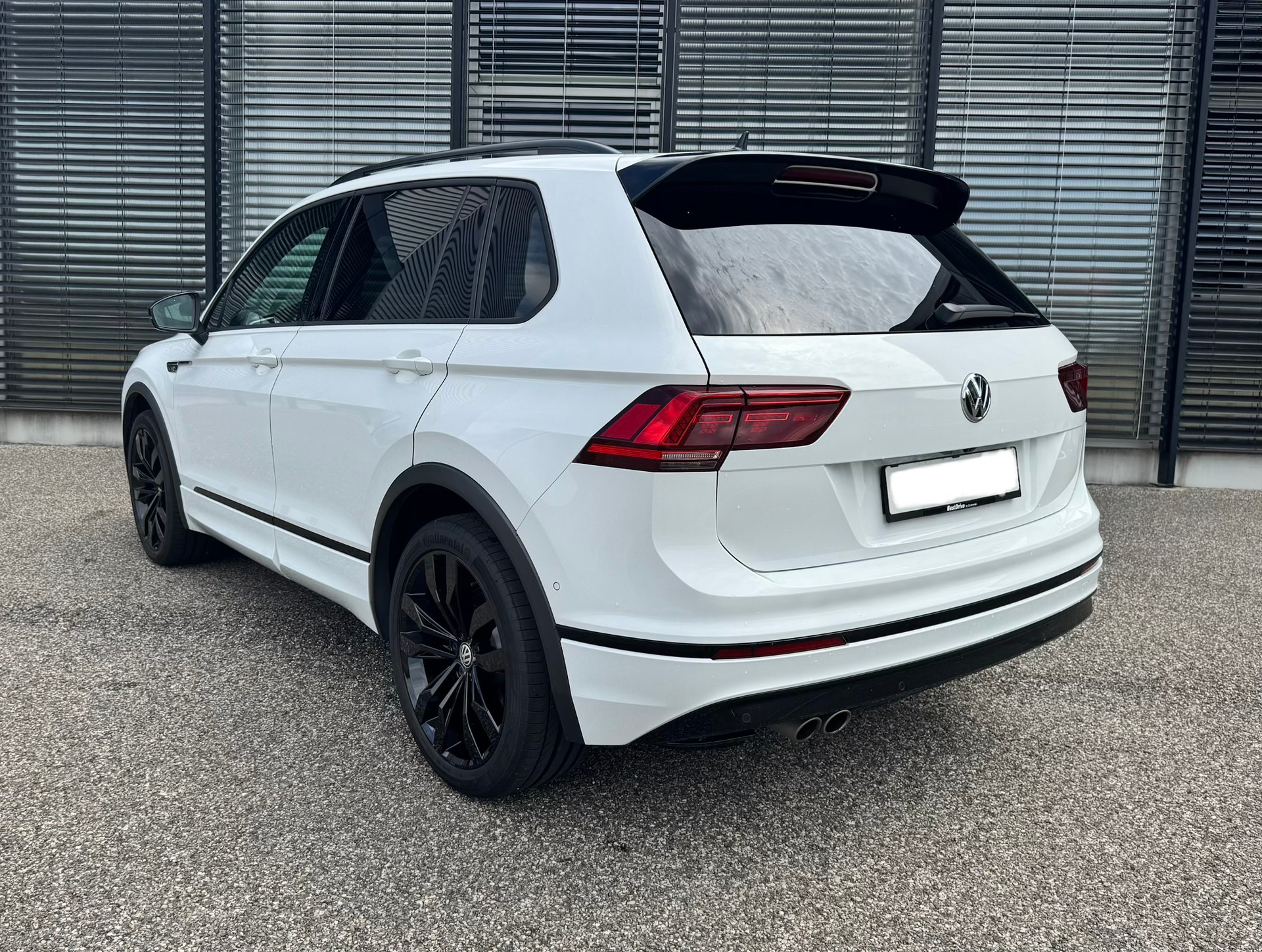VW 2.0 TSI Highline DSG-image-2