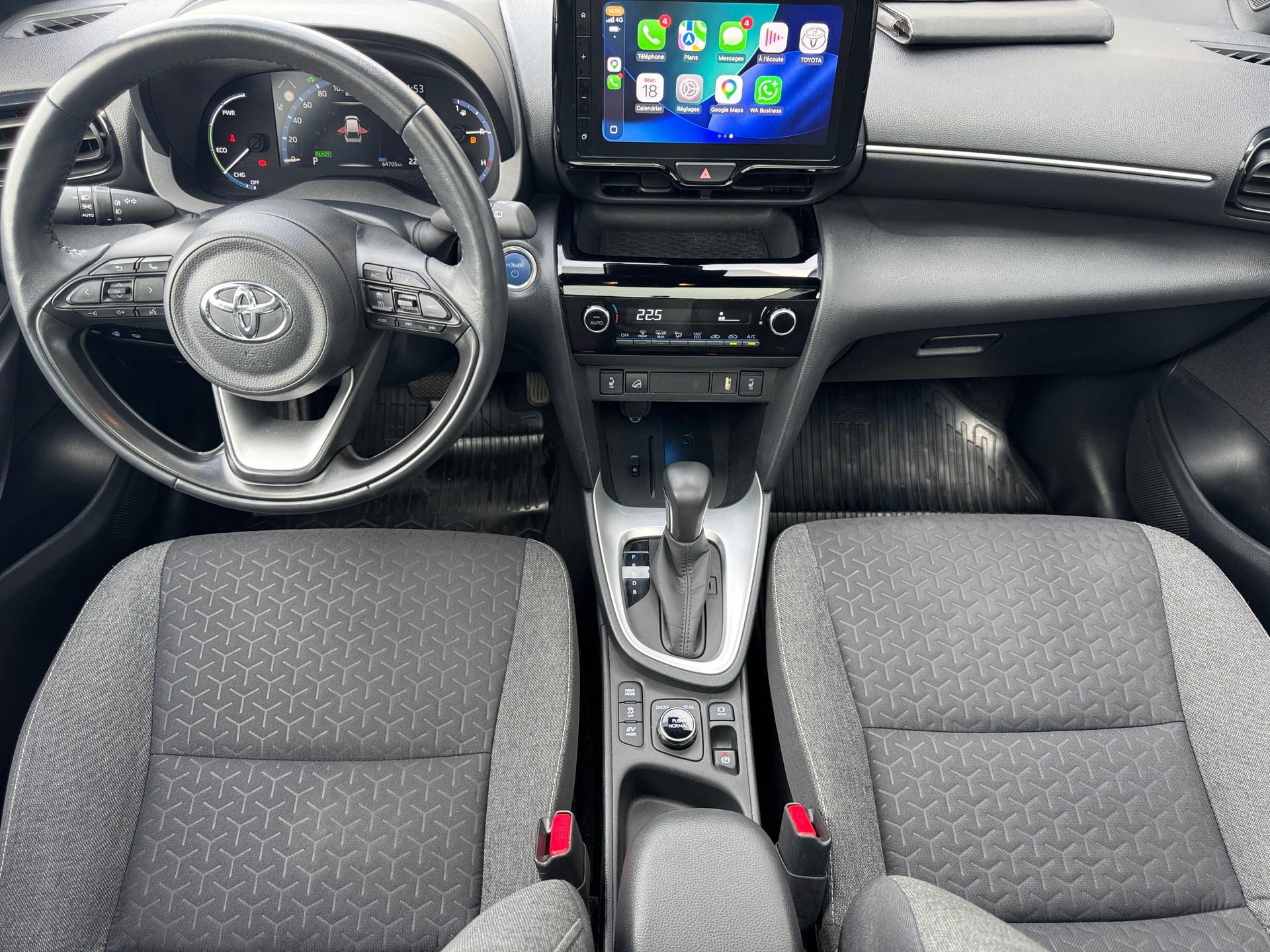 TOYOTA Yaris Cross 1.5 Trend e-CVT AWDi-image-13
