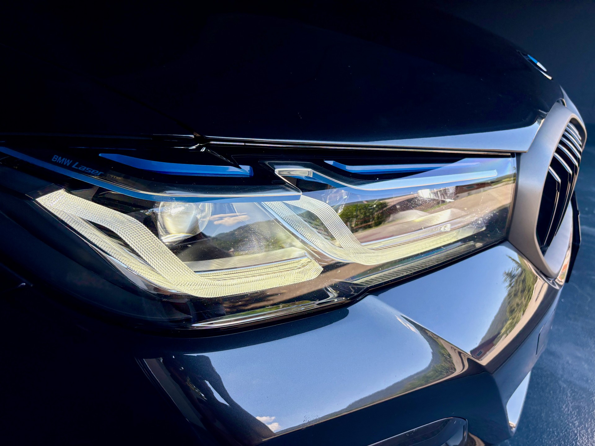 BMW M550i xDrive SAG-image-9