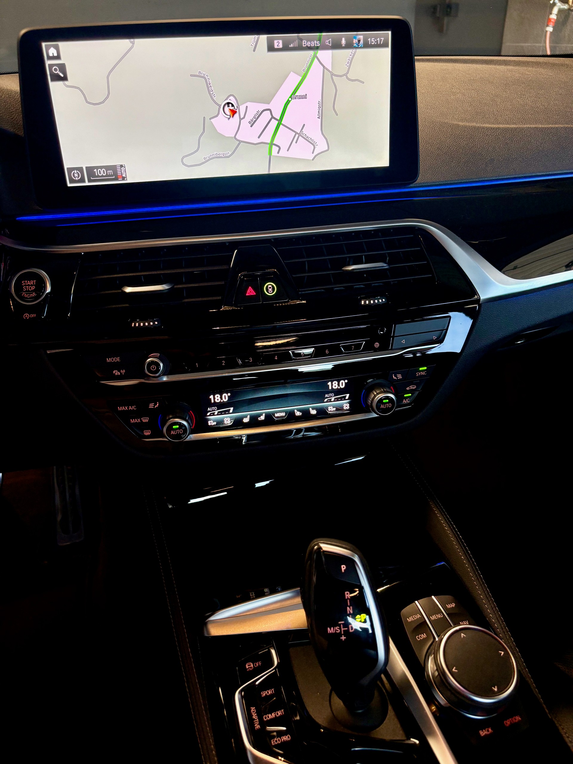 BMW M550i xDrive SAG-image-15