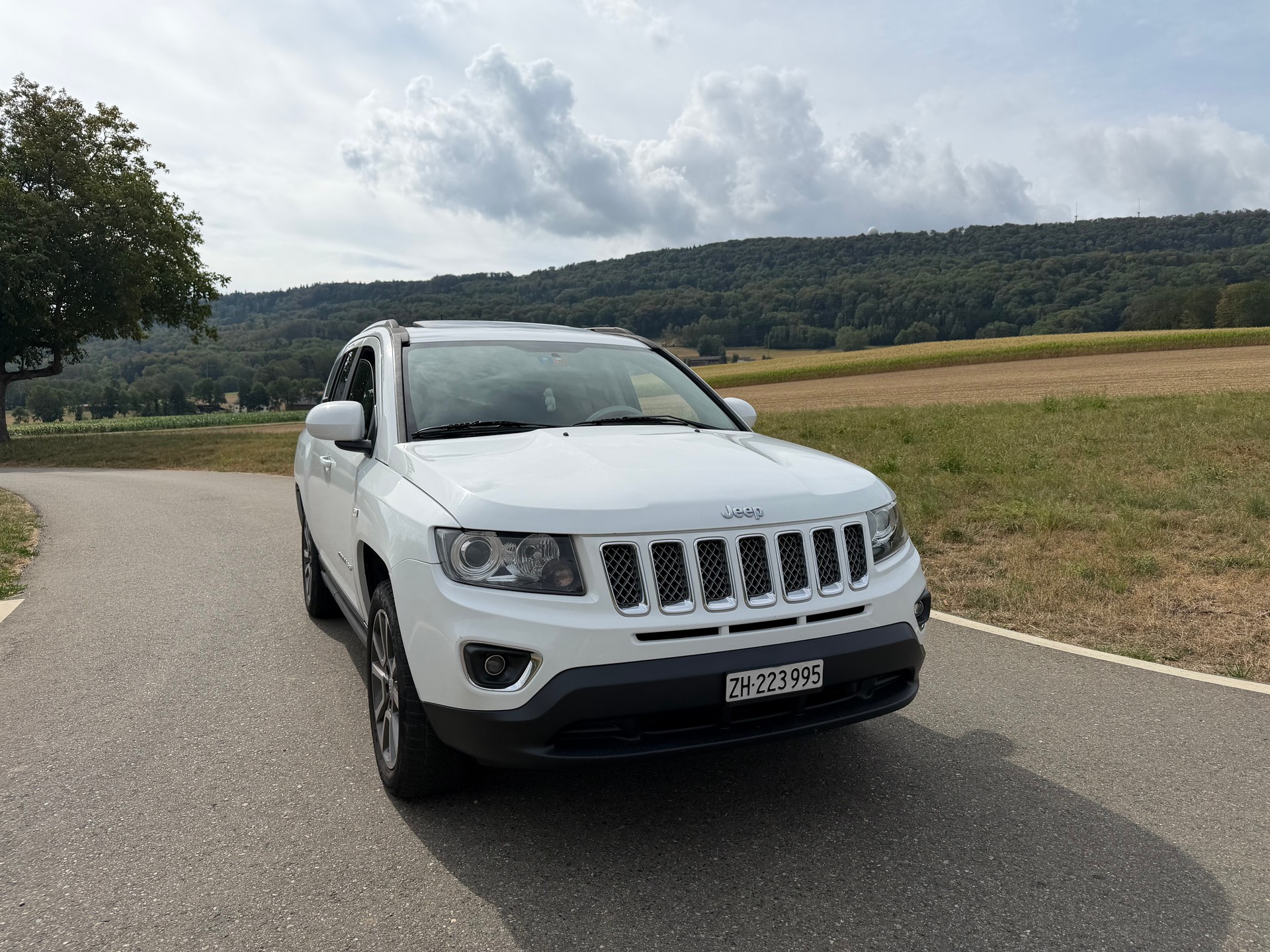 JEEP Compass 2.4 Limited Automatic-image-1