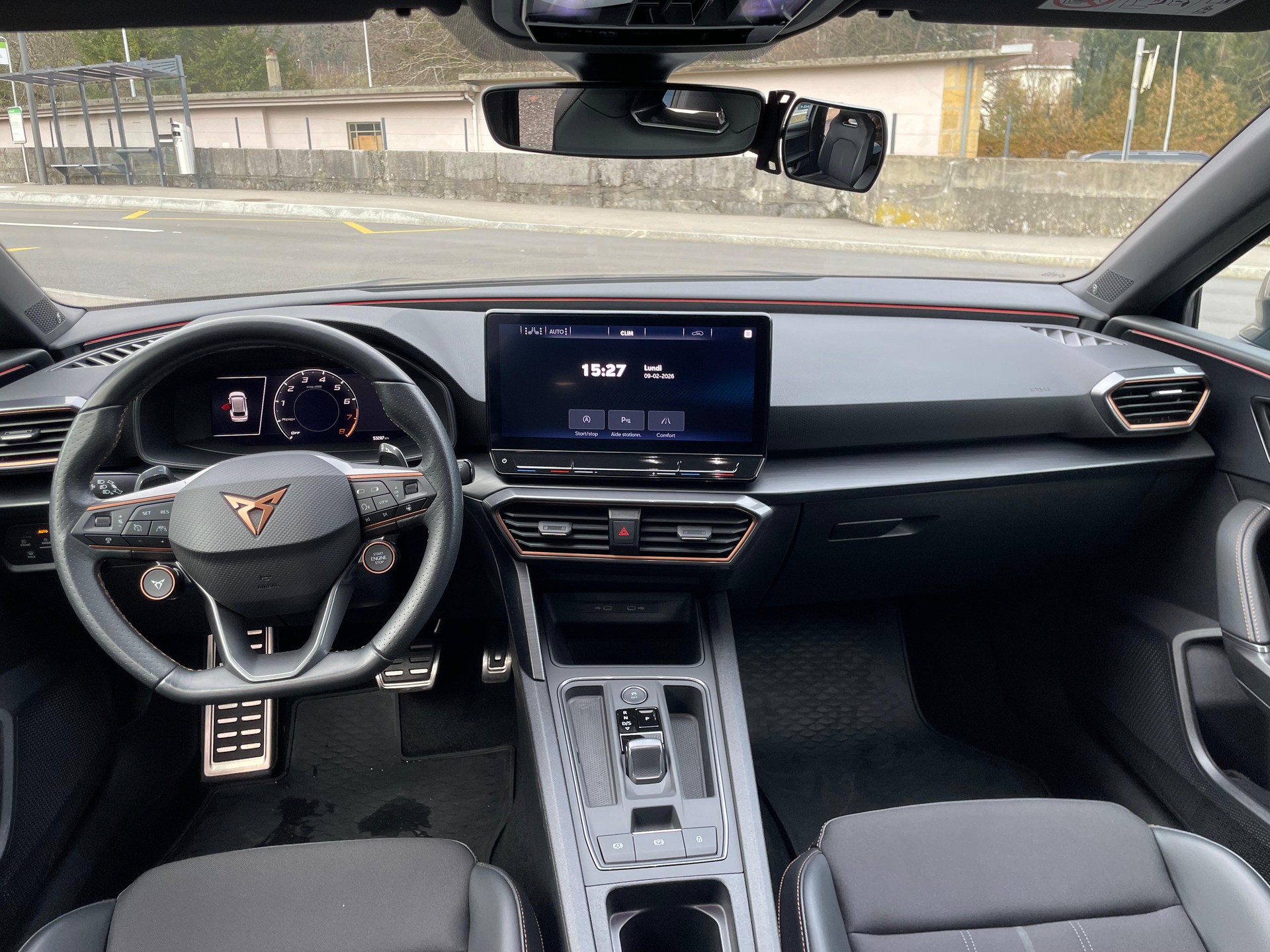 CUPRA Leon ST 2.0 TSI 310 VZ 4Drive DSG-image-10