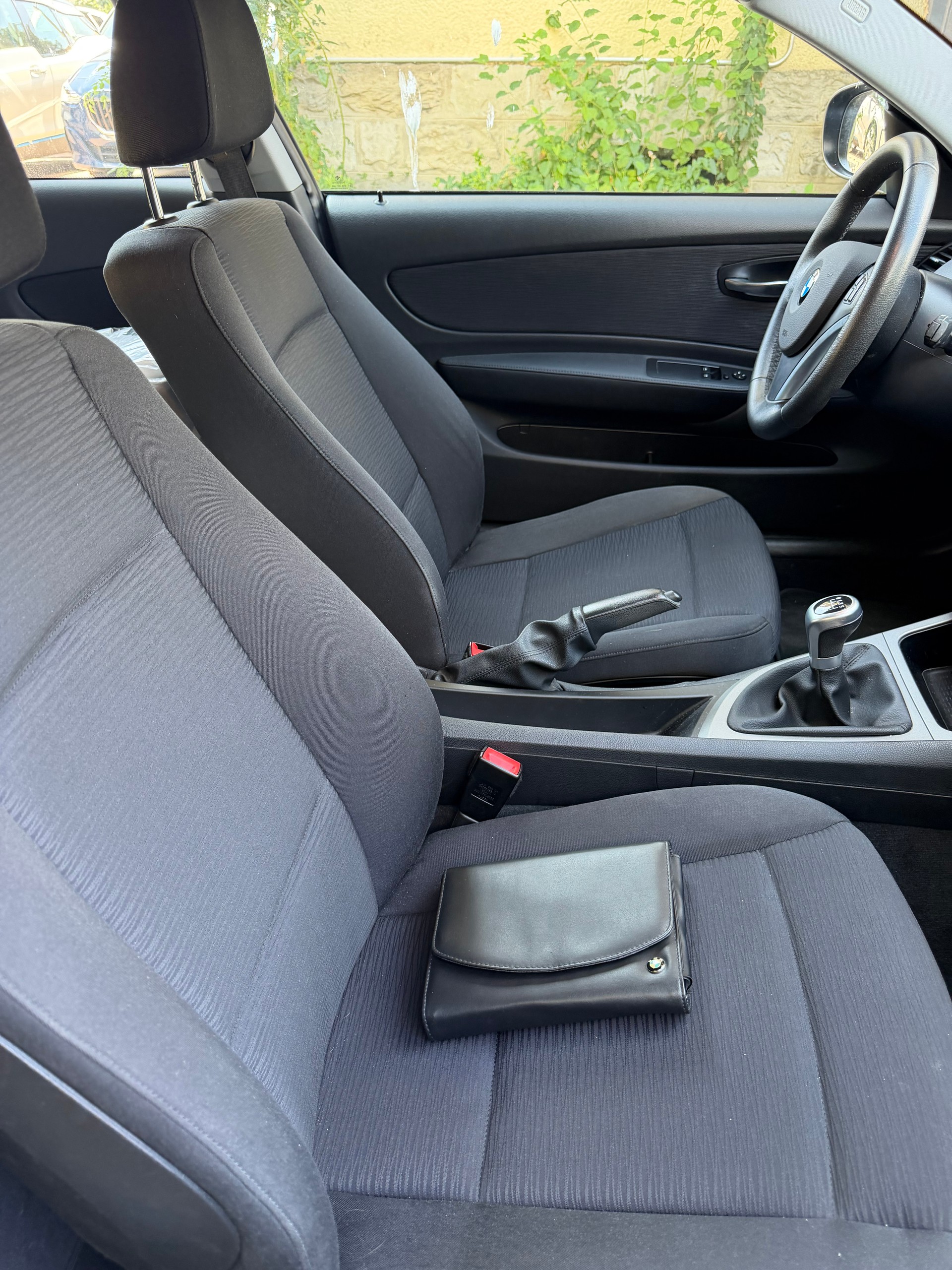 BMW 116i-image-6