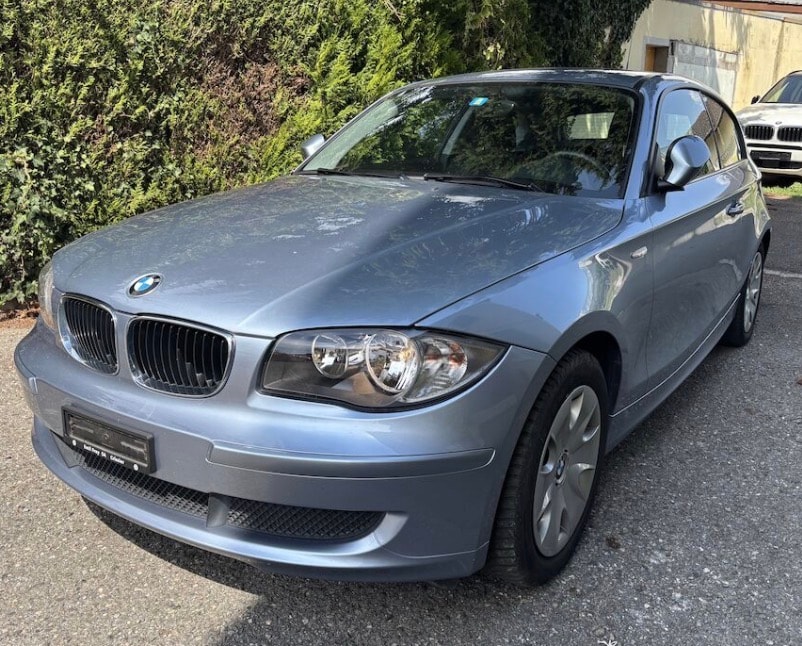BMW 116i-image-0